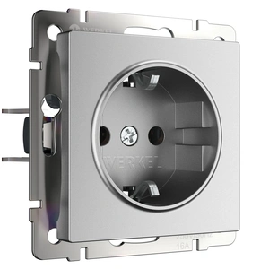 Изображение Розетка с заземлением и шторками (серебряный матовый) W1171165
